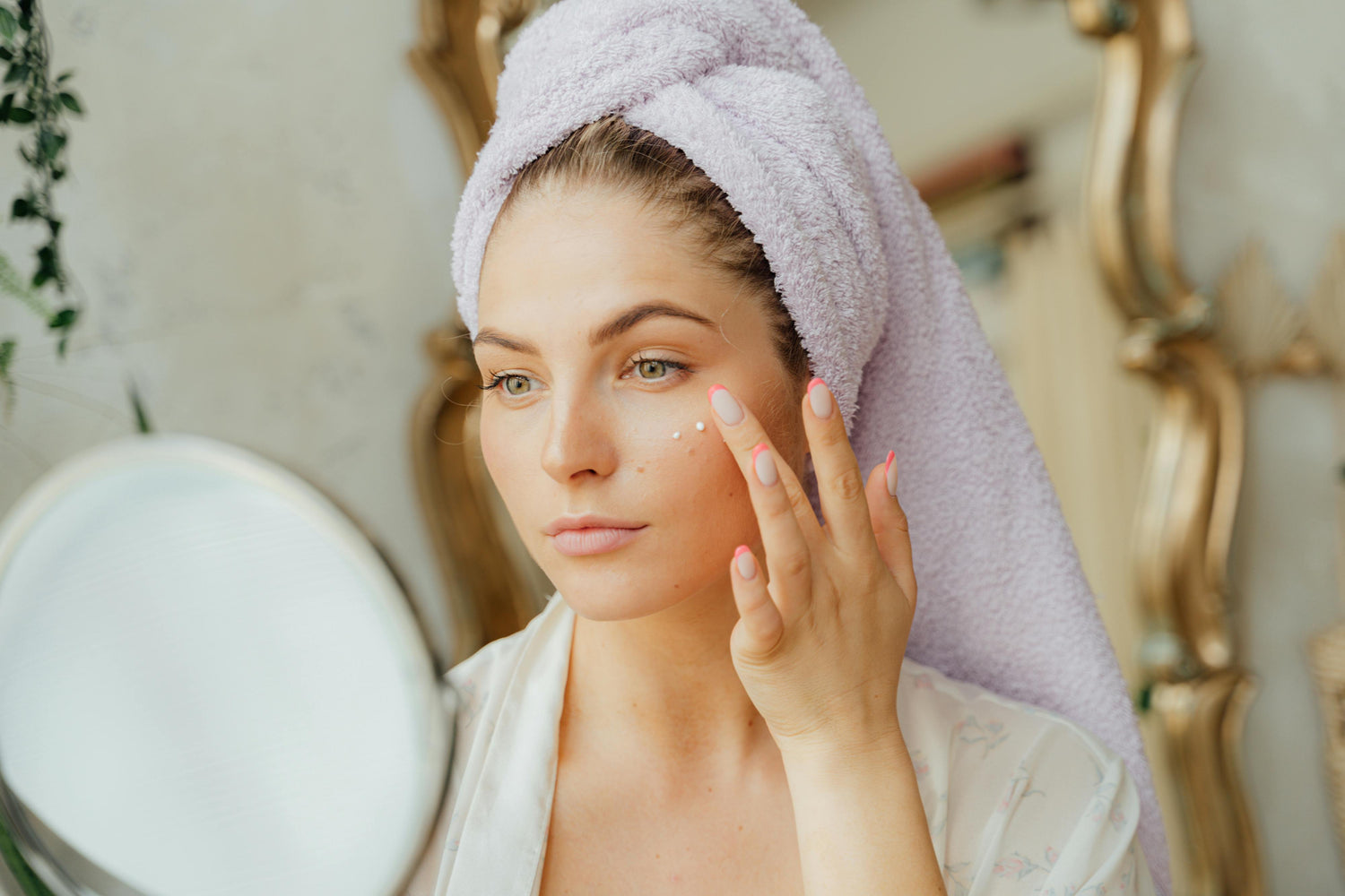 Paceo skincare lifestyle — calm morning ritual